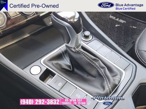 Used 2024 Volkswagen Jetta SE w/ Panoramic Sunroof Package FWD image 20