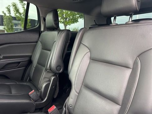 Used 2018 GMC Acadia SLT FWD image 34