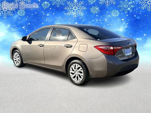 Used 2019 Toyota Corolla L image 4