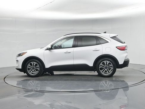 Used 2020 Ford Escape SEL image 31