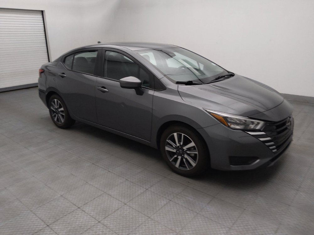 Used 2025 Nissan Versa SV FWD image 11
