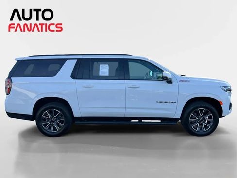Used 2021 Chevrolet Suburban Z71 w/ Luxury Package AWD/4WD image 6