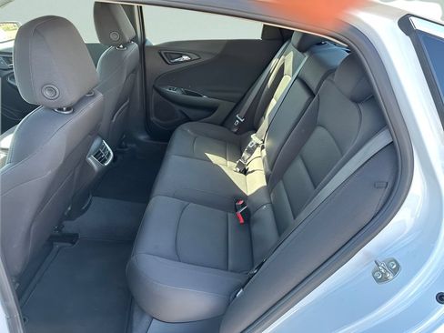 Used 2024 Chevrolet Malibu LT FWD image 14