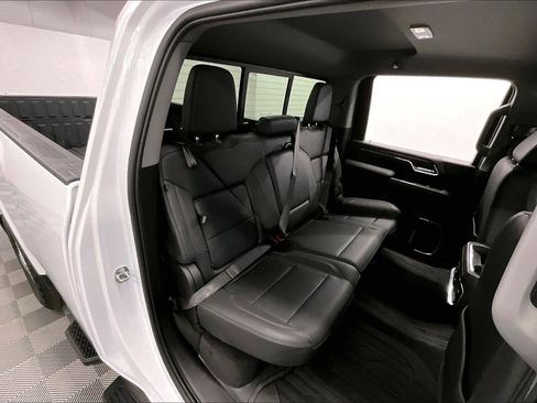 Used 2024 GMC Sierra 3500 SLT w/ SLT Premium Package AWD/4WD image 25