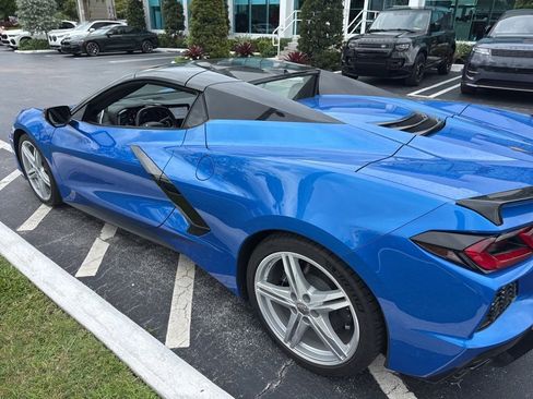 Used 2024 Chevrolet Corvette Stingray Preferred Conv w/ Stealth Interior Trim Package RWD image 9