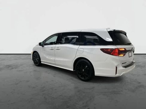 Certified 2026 Honda Odyssey Sport-L image 9