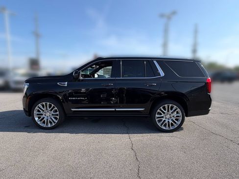New 2026 GMC Yukon Denali w/ Denali Reserve Package AWD/4WD image 2