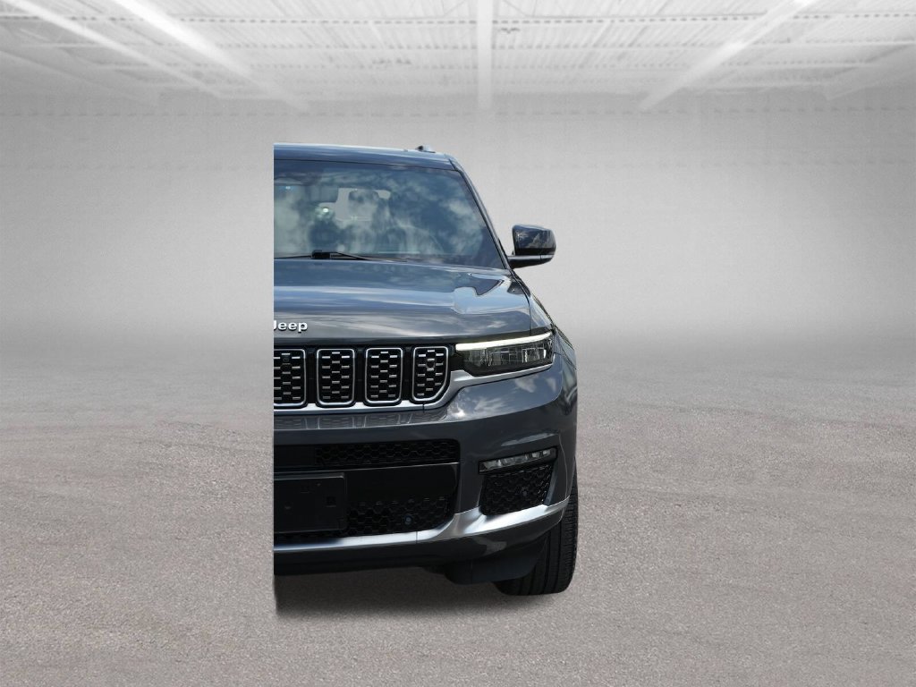 Used 2023 Jeep Grand Cherokee L Summit w/ Advanced Protech Group IV AWD/4WD image 48