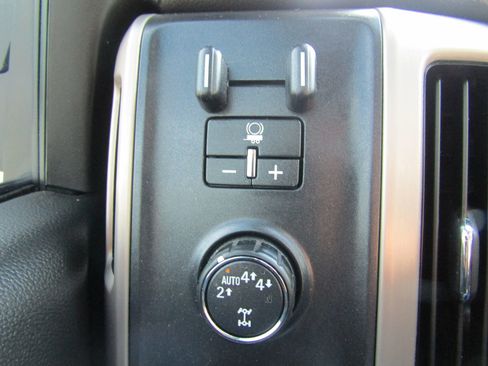 Used 2017 GMC Sierra 1500 Denali AWD/4WD image 33