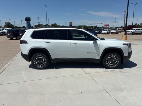 New 2026 Jeep Cherokee Limited AWD/4WD image 8