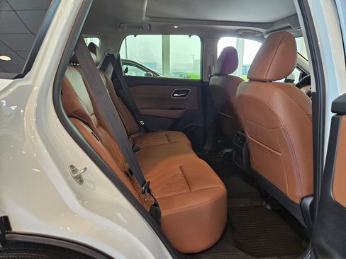 New 2026 Nissan Rogue Platinum image 30