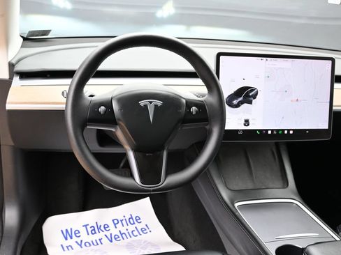Used 2023 Tesla Model 3 Standard Range RWD image 33