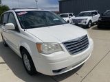 Used 2010 Chrysler Town & Country Touring Plus image 3