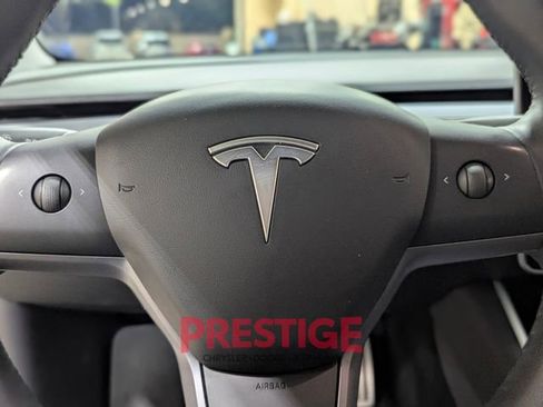 Used 2020 Tesla Model 3 Performance image 15