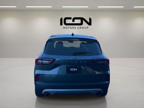 Used 2023 Ford Escape Active w/ Cold Weather Package image 4