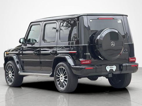 Used 2022 Mercedes-Benz G 550 image 3