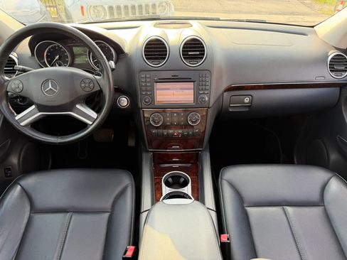 Used 2010 Mercedes-Benz GL 450 4MATIC image 7