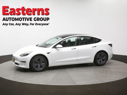 Used 2023 Tesla Model 3 Standard Range image 53