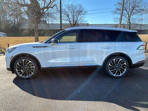 New 2026 Lincoln Aviator Reserve image 22
