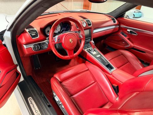 Used 2015 Porsche Cayman GTS image 15