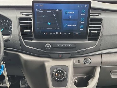 New 2023 Ford E-Transit 148 High Roof Extended image 21