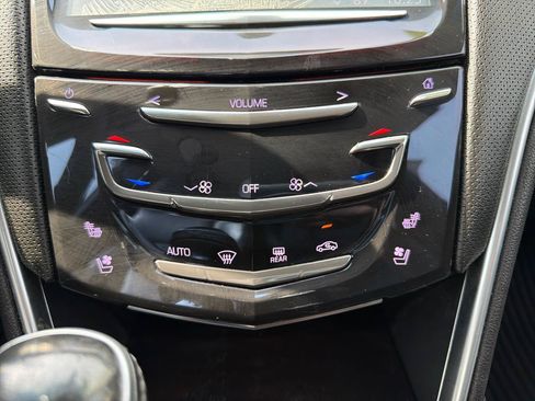 Used 2018 Cadillac XTS Luxury FWD image 19