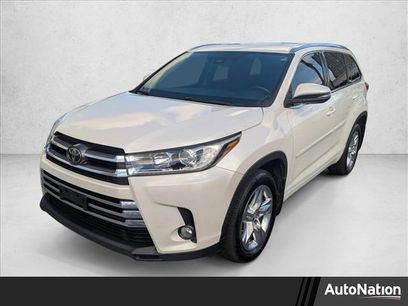 Used 2017 Toyota Highlander Limited