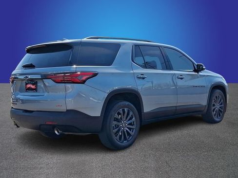 Used 2023 Chevrolet Traverse RS w/ LPO, Floor Liner Package AWD/4WD image 4