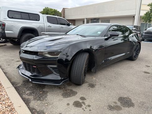 Used 2016 Chevrolet Camaro SS RWD image 1