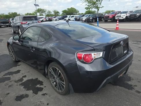 Used 2013 Scion FR-S image 2