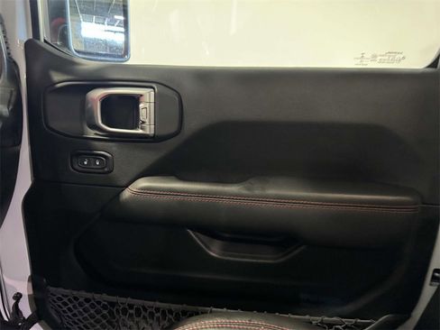 Used 2020 Jeep Wrangler Unlimited Rubicon w/ Dual Top Group image 30