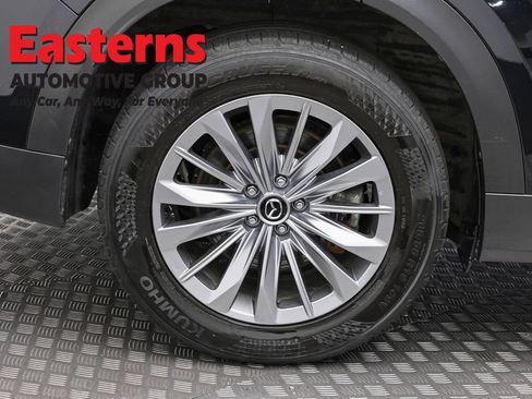 Used 2024 MAZDA CX-90 Plug-In Hybrid w/ Preferred AWD/4WD image 31
