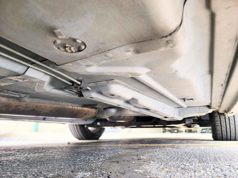 Used 2004 Buick Le Sabre Custom w/ Platinum Edition FWD image 31