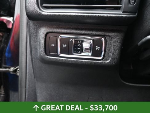 Used 2024 Lincoln Corsair Reserve image 26