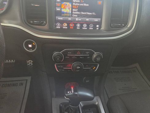 Used 2019 Dodge Charger GT w/ Blacktop Package RWD image 8
