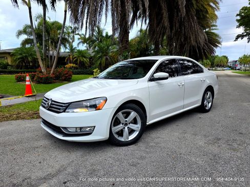 Used 2015 Volkswagen Passat 1.8T Limited Edition FWD image 10