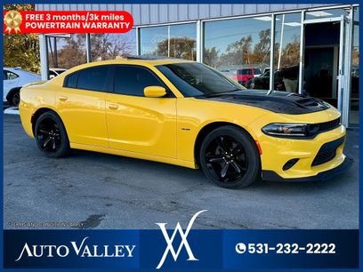 Used 2018 Dodge Charger R/T w/ Navigation & Travel Group