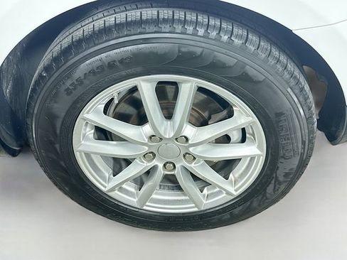 Used 2019 Land Rover Range Rover Sport HSE image 33