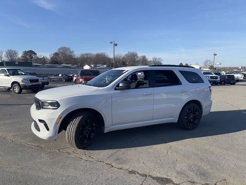 Used 2023 Dodge Durango GT w/ Blacktop Package image 2