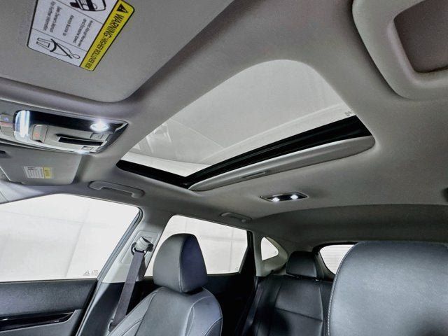 Certified 2024 Kia Seltos SX w/ SX Sunroof Package AWD/4WD image 23