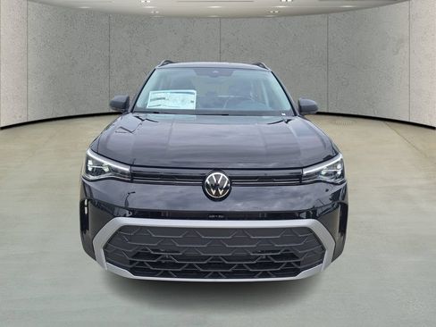 New 2026 Volkswagen Taos S FWD image 8