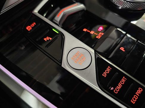 New 2026 BMW X5 xDrive40i w/ M Sport Package image 32