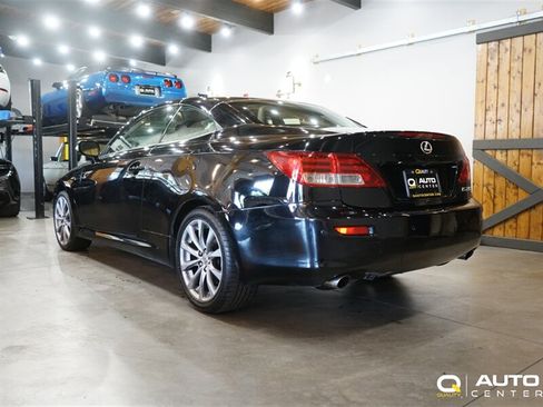 Used 2014 Lexus IS 250C RWD image 6