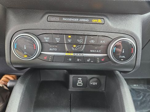 Used 2024 Ford Escape Active AWD/4WD image 18