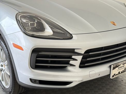 Used 2019 Porsche Cayenne S AWD/4WD image 11