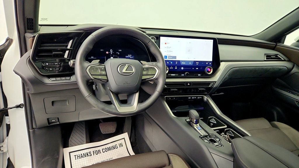 Used 2025 Lexus TX 350 AWD w/ Technology Package image 13