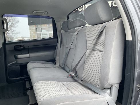 Used 2011 Toyota Tundra 4x4 CrewMax image 27