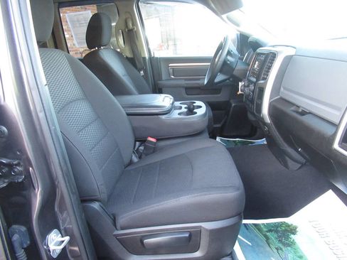 Used 2019 RAM 1500 Classic Warlock w/ Electronics Group image 8