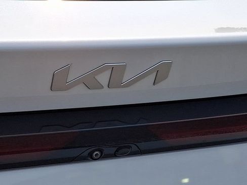 Used 2025 Kia K5 EX FWD image 29