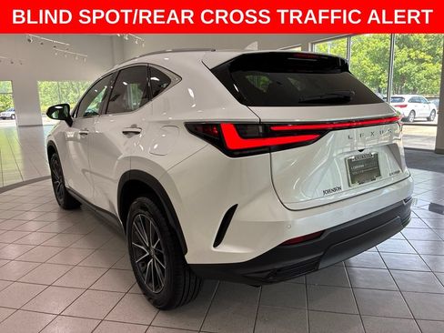 Certified 2024 Lexus NX 250 FWD image 5